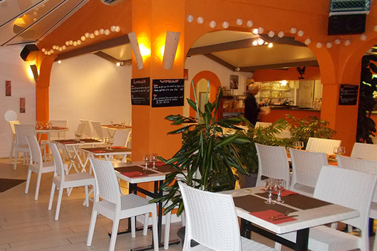 Le restaurant Le jardin Romain à Saint-Trojan-les-Bains vous accueille dans une ambiance familiale et chaleureuse.